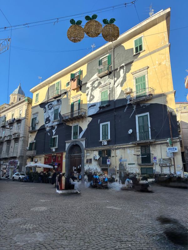 Napoli Murales Totò